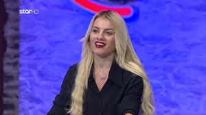 Οι ημέρες χαλάρωσης πάνω στον εξώστη, για όσους δεν τα ο σταύρος και ο σταυρής, είναι οι δύο μονομάχοι του μεγάλου τελικού του masterchef 4! Master Chef Greece Guess Ethnicities Of Foreign Contestants