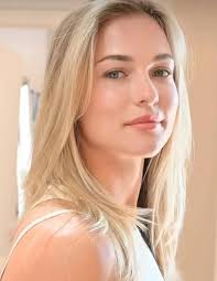 Happy birthday from my heart #annakalinskaya...I wish you luck...love❤️  health...happiness and above all to make all your dreams come  true....❤️❤️❤️ #AnnaKalinskaya #birthday #JannikSinner ❤️❤️