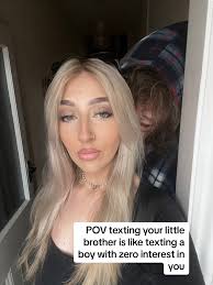 Vicky Blair (@vickyblair)