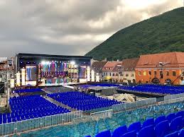 Inis neziri este câştigătoarea trofeului cerbul de aur 2018. Cerbul De Aur ScenÄ De 250 De Tone Cu News Ro