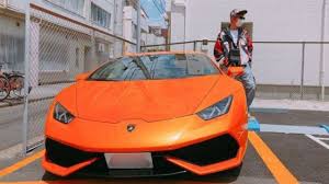 ラファエル 愛車ランボルギーニの車種 維持費は 購入 売却騒動 事故など経緯まとめ ランボルギーニ 高級車 車