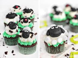 Denn die gekochten bohnen an sich haben. Herzfutter Food Blog Schafchencupcakes Von Der Leinwand Direkt Auf Die Kuchentafel