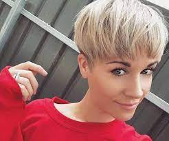 This hairstyle looks amazing if it blends to your face. Best Short Wedge Haircuts For Chic Women Short Haircut Com