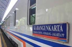 Jadwal kereta solo jogja desember 2019. Jadwal Kereta Prameks Solo Jogja Update 2021