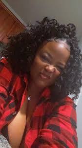 Cindy Broaddus's Instagram, Twitter & Facebook