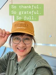 When you are grateful, you can see beauty in everything. And because of  that, your persona also becomes positive. #gratitude #grateful #lifelessons  #Rumi #begrateful #oldwisdomnewpage