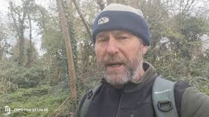 How to avoid the #grimreaper and SAFELY identify Wild Parsley and NOT #KILL  YOURSELF with #poisonhemlock Foods of the Frome coming soom