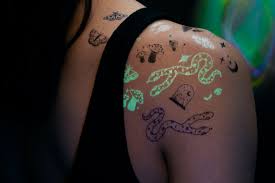 Waterproof fake tattoo stickers that look real! The 11 Best Temporary Tattoos Worth Trying Out The Manual
