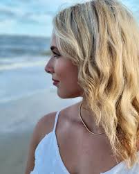 Abby Fuller (@abbygracefuller) • Instagram photos and videos