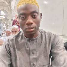 The moment a lasman officer try to force himself inside the car through the  window and force the car gear to park