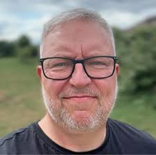 Gino and Fred have got a TentBox in their new series Emission Impossible  😁👍