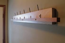 Garderobenständer aus baumstamm selbst bauen. Moderne Flurmobel Ausgefallene Garderobe Ideen Archzine