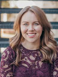 Kara Chamberlain's Instagram, Twitter & Facebook