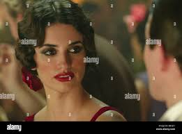 Penelope cruz head in clouds Banque de photographies et d'images à haute  résolution