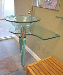 A single stand core allows for extra home storage and a clear basin with a slight scalloped wave edge. Modern Glass Sink Novocom Top