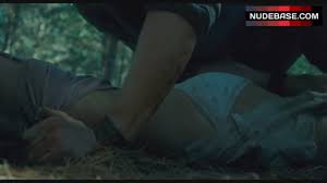 Sara Paxton Rape Scene in Forest – The Last House On The Left (2:51) |  NudeBase.com