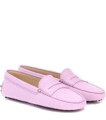 gommino leather loafers