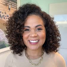 Stephanie Mendonça (@stemendonca)