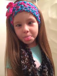 I couldn't get a good pic of the skin headband