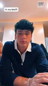 Blake Gray Blakegray Official Tiktok Watch Blake Gray S Newest Tiktok Videos In 2020 Grey Dance Videos Cute Boys
