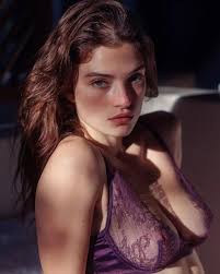 Eve Dumon - Free sexy pics, galleries & more at Babepedia