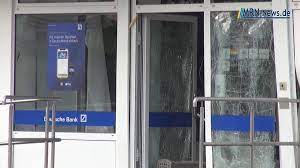 Filialen der deutsche bank in worms. Rhein Pfalz Kreis Video Nachtrag Deutsche Bank Geldautomatensprengung In Limburgerhof Metropolregion Rhein Neckar News Events
