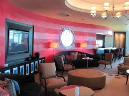 For example, you'll find a marmorino for classical venetian plaster walls or a versatile lava for a more modern stucco wall texture. Interior Designers Seek Out Artisans To Create Out Of The Box Designs Part I Venetian Plaster Dig This Design