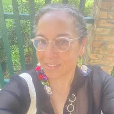 The Thames Art Gallery is thrilled to announce its recent welcome of new  curator, Pamela Edmonds. Pamela's focus has largely been