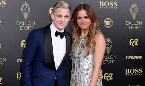 Related to timo werner girlfriend. Donny Van De Beek Girlfriend Is Man Utd Target Dating Dennis Bergkamp S Daughter Sports Love Me
