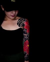 Black And Red Japanese Sleeve Tattoo Traditional Japanese Sleeve By Horihachi Japanese Tattoo Women Japanese Tattoo Japanese Sleeve Tattoos