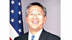 US official Lu arrives, meets Momen over dinner