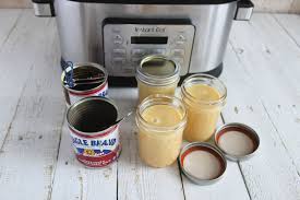 Pour in milk mixture and broth. Oh So Easy Crockpot Caramel Diy Crockpot Caramel Sauce