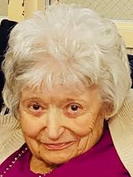 Gloria Luffman's Instagram, Twitter & Facebook