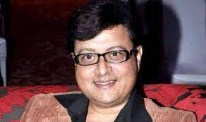 Sachin Pilgaonkar Family Photo Wife Daughter Age Biography Date of birth 17 aug 1957. sachin pilgaonkar family photo wife