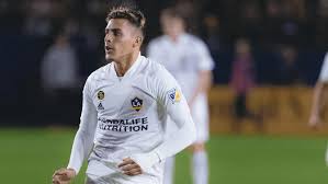Cristian pavón is currently playing in a team boca juniors. Report Cristian Pavon Looks To Leave Boca Juniors La Galaxy Offer Remains Mlssoccer Com