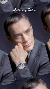 Anthony Delon a été le compagnon de l'actrice Valérie Kaprisky puis de...