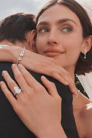 Complete Your Love Story With Dazzling Bridal Jewellery