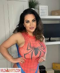 Sophie Lawson Nude Leaked Photos and Videos - wildskirts.harlock.co.uk Page  3