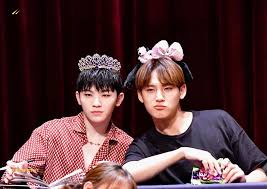 Compra 2021 a un buen precio en aliexpress. Matching Kpop Icons Woozi X Mingyu Matching Icons