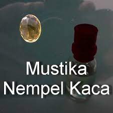 Setelah mengalami proses yang panjang, ia bisa menafsirkan kandungan yang tersembunyi di balik makna lapis cahaya dan dapat memberi solusi pengobatan kepada pasien. Cara Tes Batu Mustika Serai Asli Bisa Nempel Dikaca