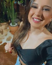 Lara Coronado (@laraacoronado) • Instagram photos and videos