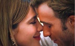 A voi piacciono laura e paolo insieme? Paolo Ciavarro Instagram Anni Genitori Fidanzata Grande Fratello Vip 4