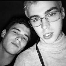 Идеи на тему «Майлз Хейзер» (18)