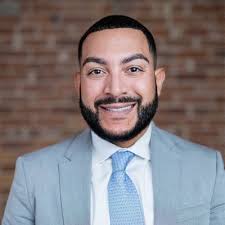 Freddy Santos's Instagram, Twitter & Facebook