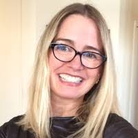 Lynn Bonds's Instagram, Twitter & Facebook