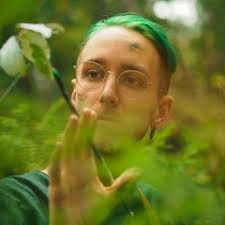 Listen to Leonell Cassio