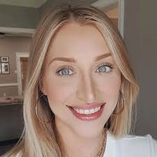 IGK Good Behavior 4-in-1 Prep Spray delivers high shine, heat protecti...