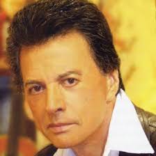 Declips.net/video/os4olf7ywkw/video.html mirá el video ven johnny. Palito Ortega Fundacion Konex