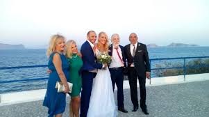 Ανεστησ βλαχοσ γεννήθηκε στην προσορμισμένη δράμας στις 7 φεβρουαρίου του 1937 και ζει μόνιμα στην αθήνα. Perhfanos Pateras O H8opoios Anesths Blaxos Pantrepse Thn Korh Toy Ellh Eikones Thecaller