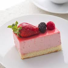 Bavarois Aux Fraises De Ma Grand Mere Recette Bavarois Fraise Recette Creme Recette Entremet
